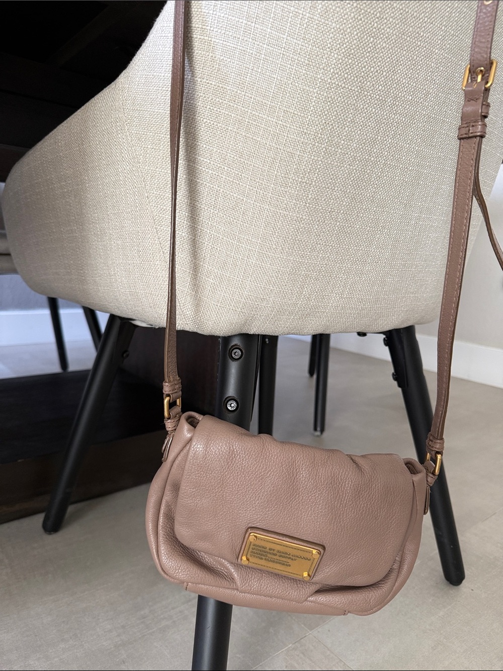 Marc by Marc Jacobs-Taupe Leather Crossbody Shoulder Bag